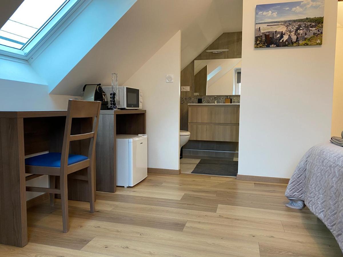 La Giendrotais Bed & Breakfast Corseul Bagian luar foto