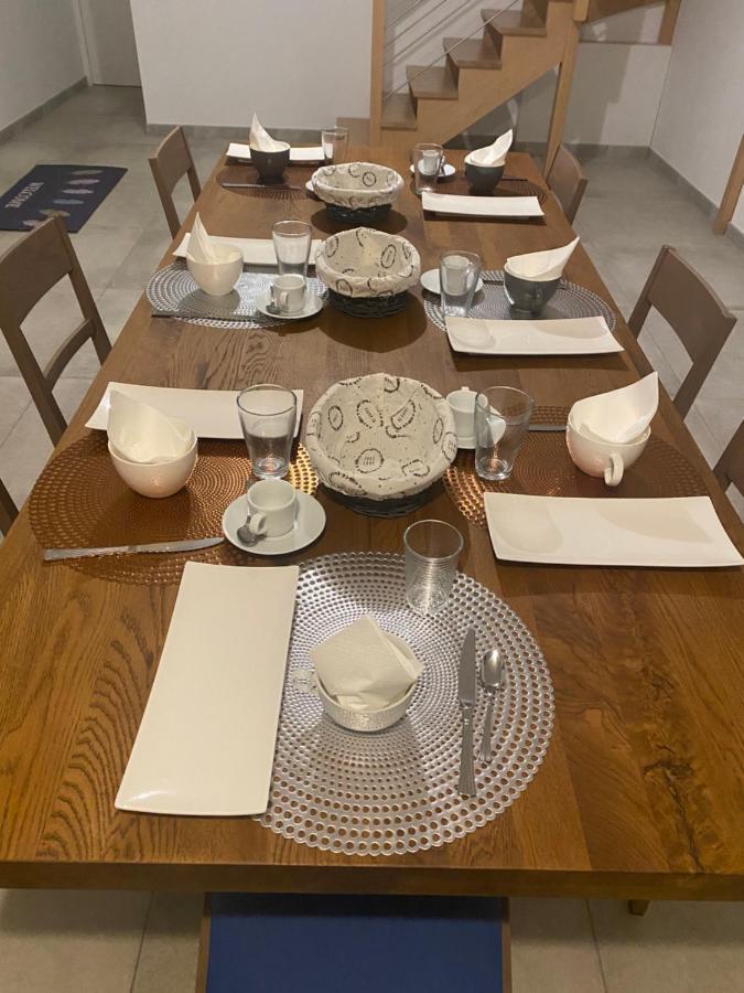 La Giendrotais Bed & Breakfast Corseul Bagian luar foto